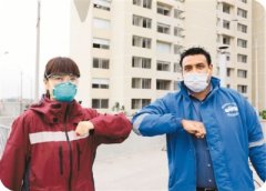 中外互助抗疫故事