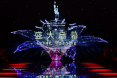 AW24中国国际时装周盛大启幕，“赋”活中国时尚，焕启新章